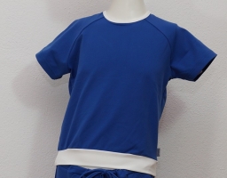 Sportliches Kindertop in blau, beige, rot